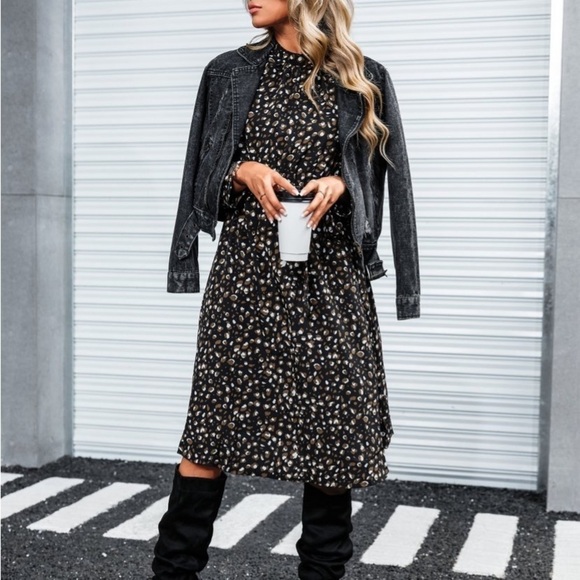 Women's Long Sleeve Speckled A Line Midi
Dress - - Black-M new 🆕 - Picture 2 of 7